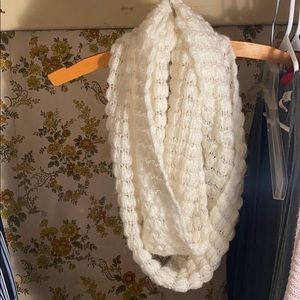 White infinity scarf